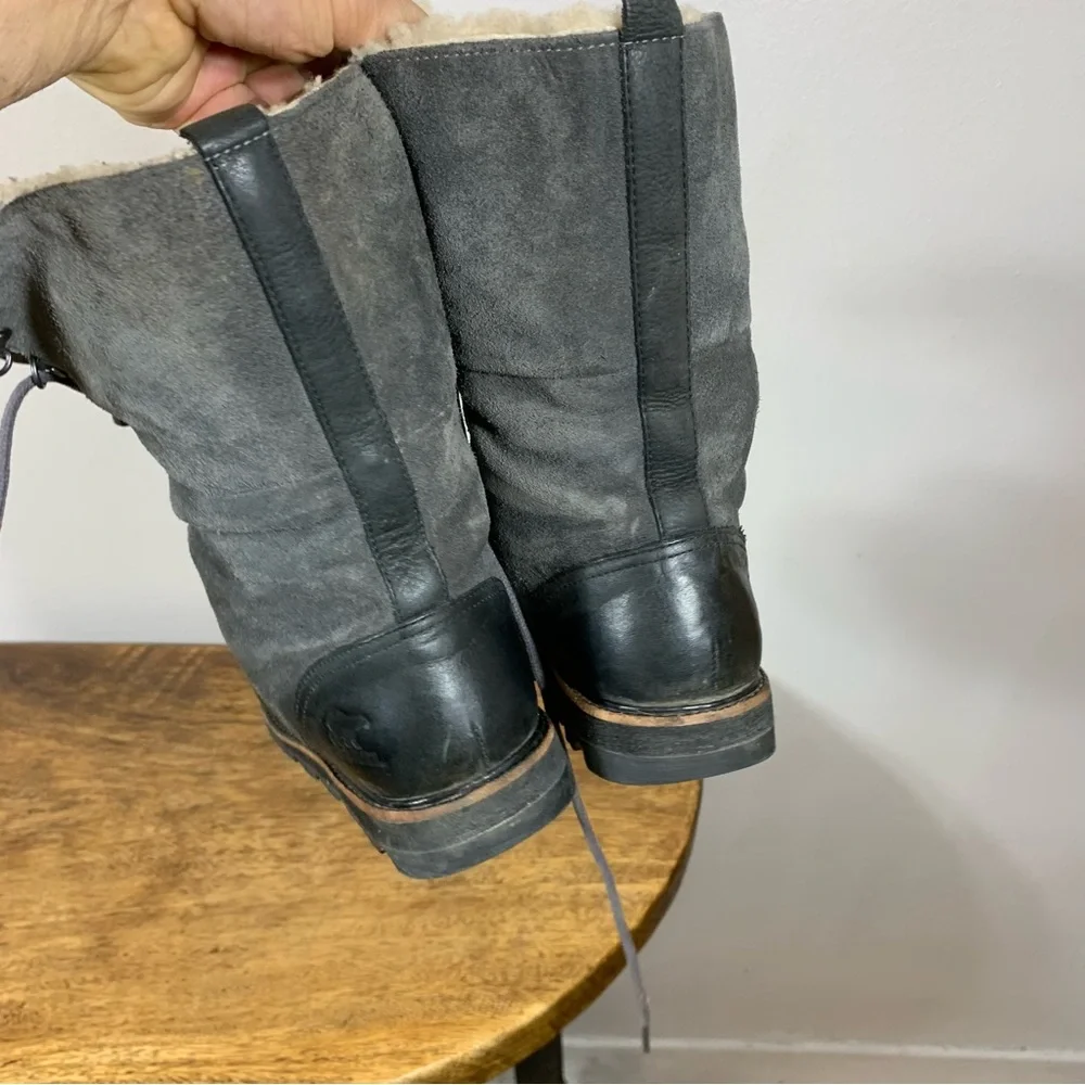 Sorel Black Leather Lace-Up Winter Boots with Cream Sherpa Lining - Picture 7 of 10